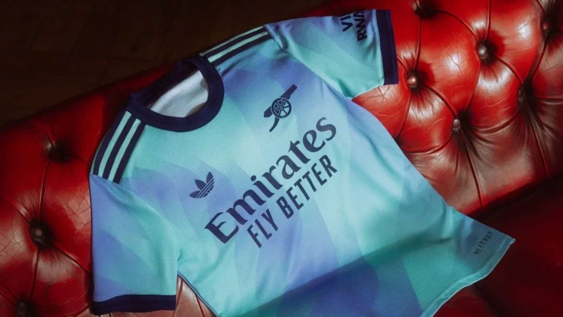 国足2-2平新加坡出线希望渺茫未来之路如何曲折艰辛