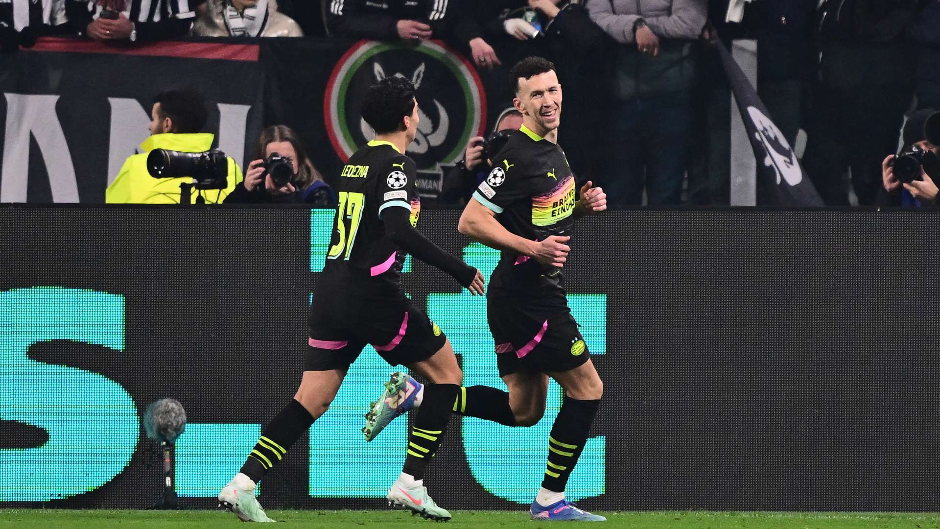 在他们看来 在他们看来